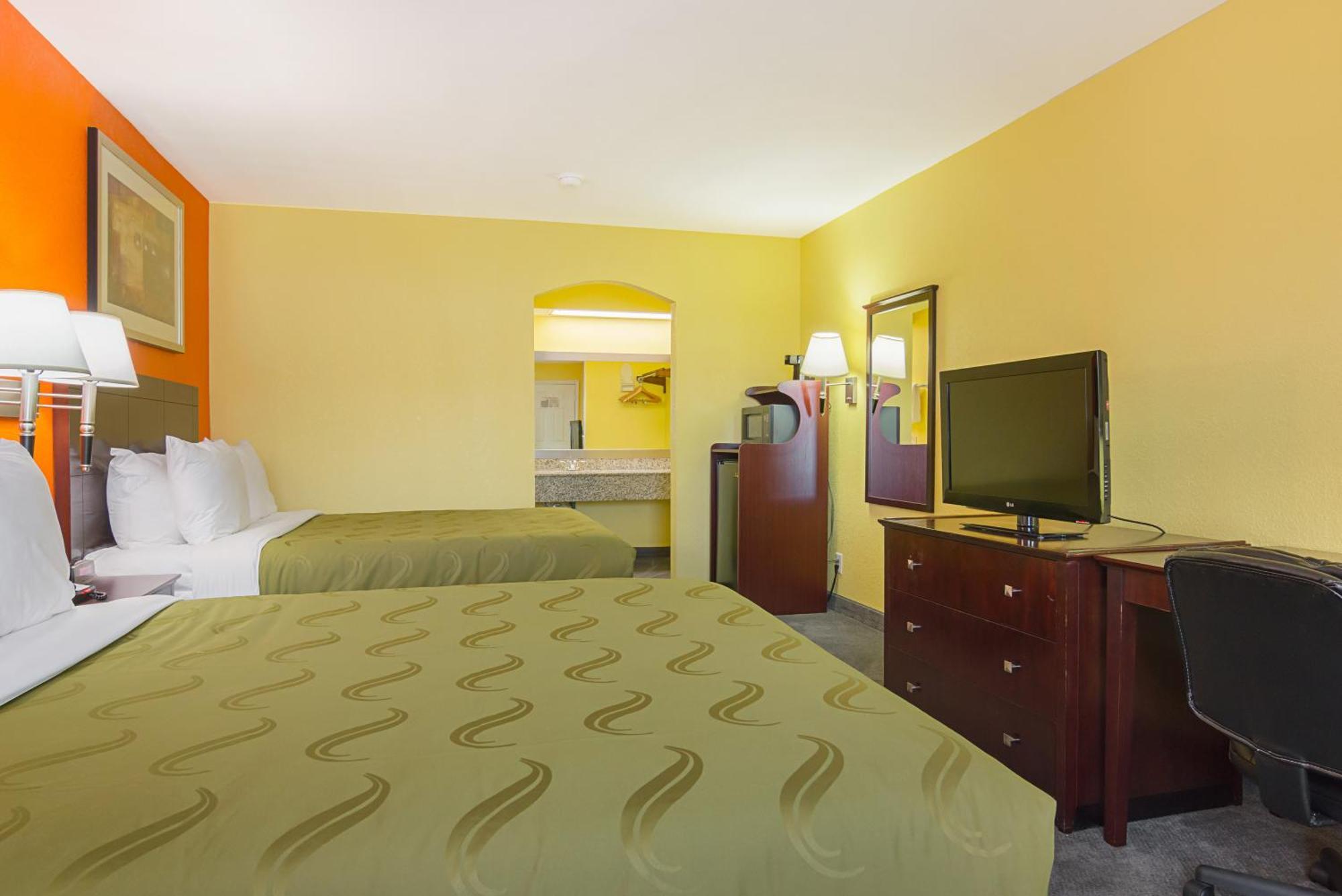 Quality Inn Carthage Exteriör bild