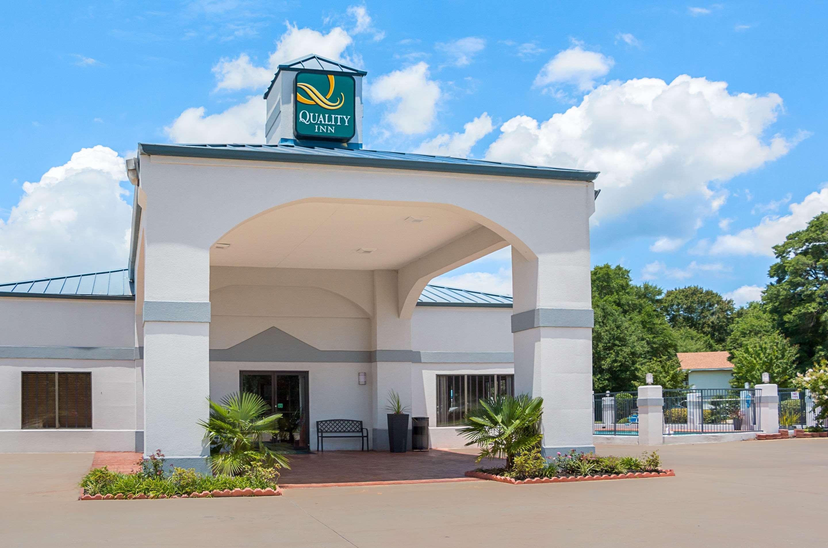 Quality Inn Carthage Exteriör bild