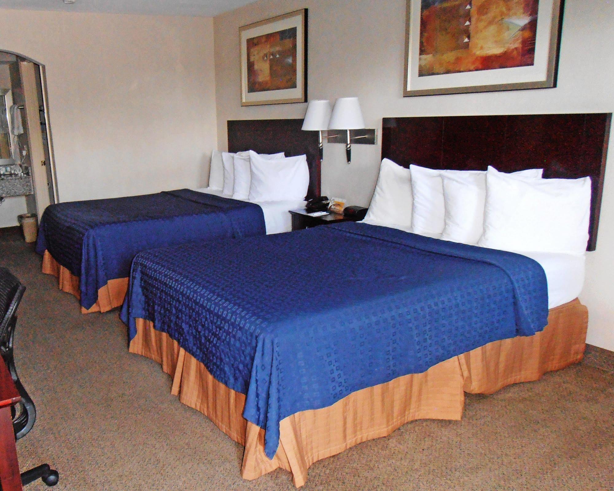 Quality Inn Carthage Exteriör bild